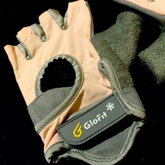 Workout Gloves for Women Men, Lightweight Weight Lifting - Picture 8 of 11